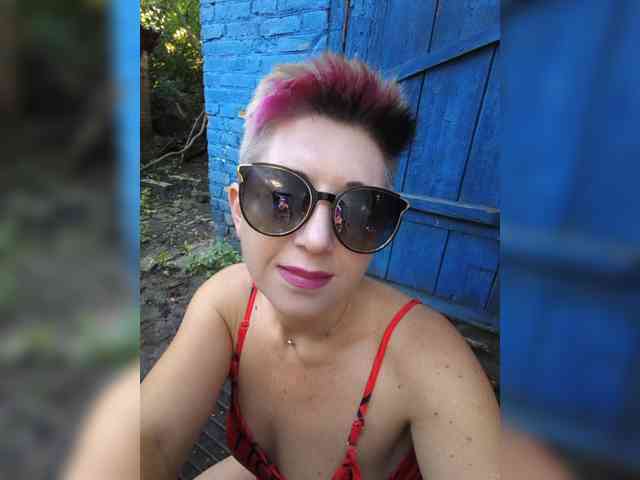 BUSINKA-25 Sex Cam Show