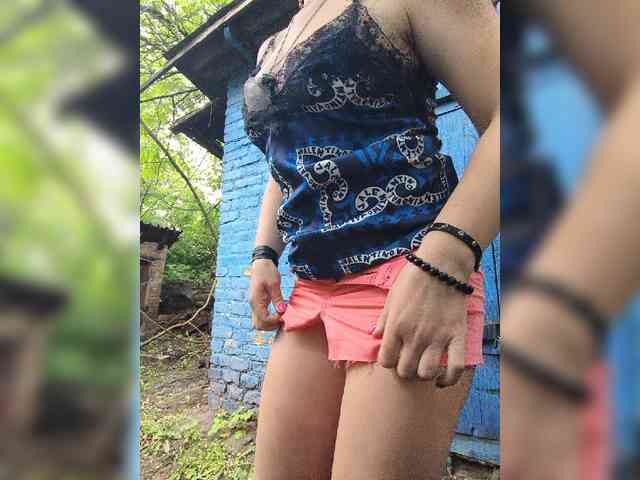 Model: ___---___