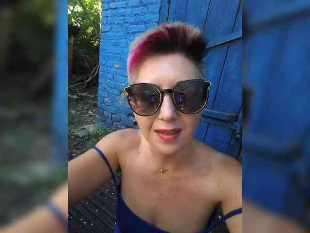 BUSINKA-25 Sex Cam Show