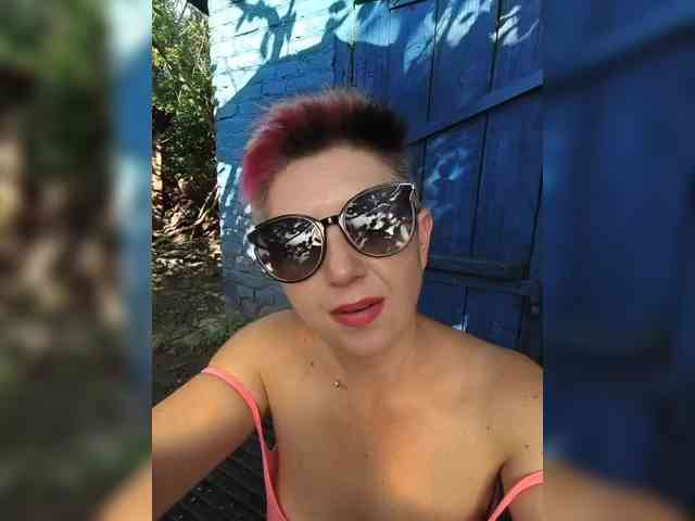 BUSINKA-25 Sex Cam Show