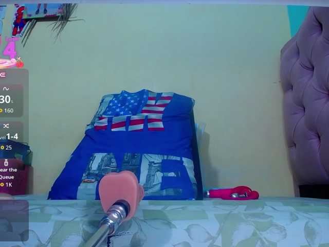 NicolTamara live cam on BongaCams