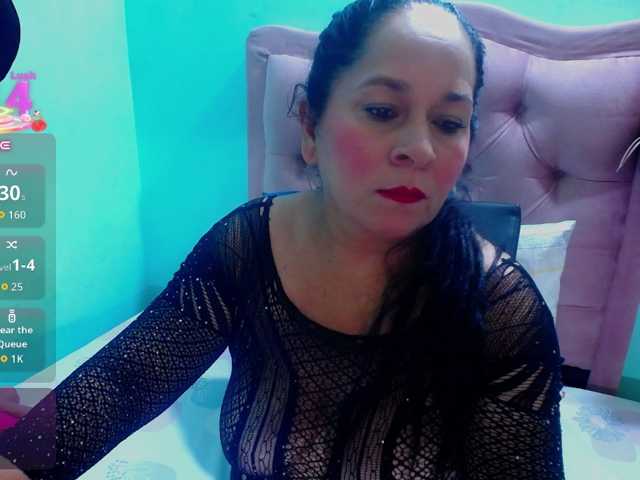 NicolTamara live cam on BongaCams