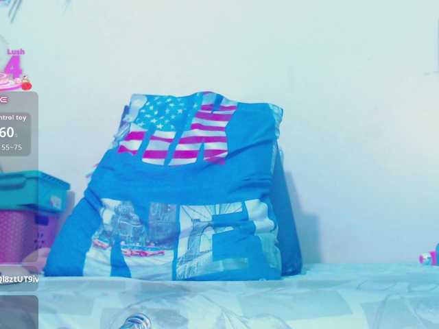 NicolTamara live cam on BongaCams
