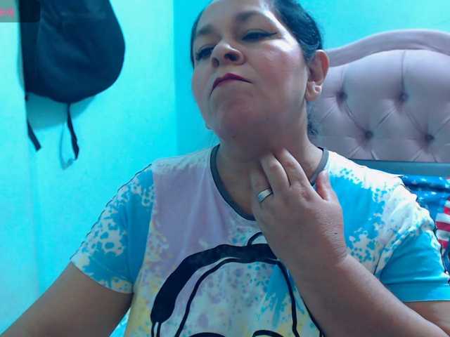 NicolTamara live cam on BongaCams