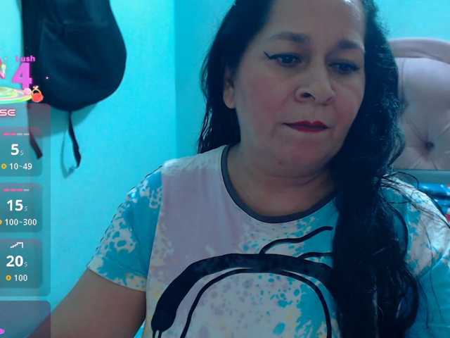 NicolTamara live cam on BongaCams