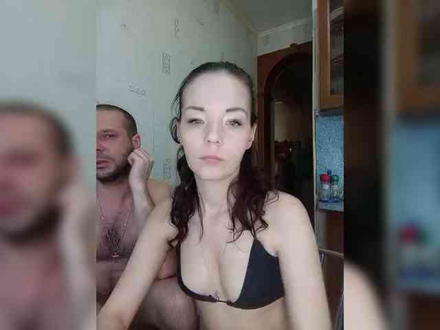 Ce modèle est en direct maintenant. totodasha