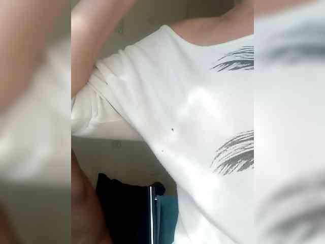 TotoJojo777 webcam