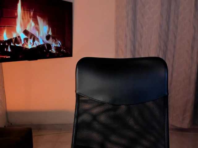 PaulinaBelush live webcam show