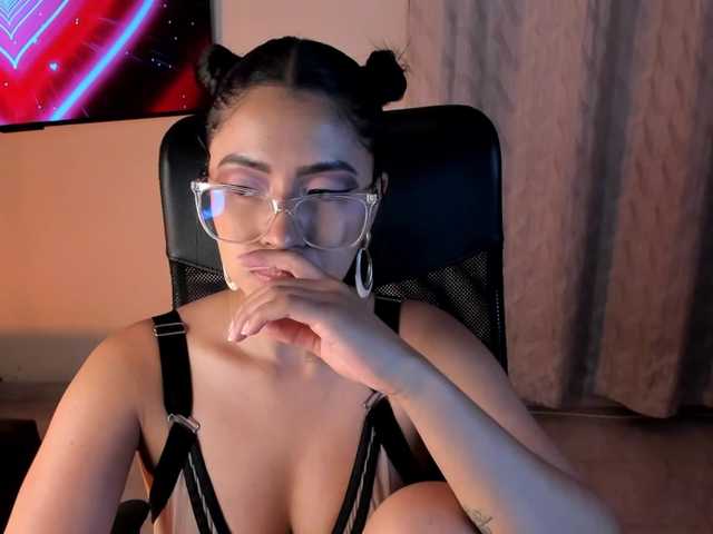 PaulinaBelush live cam on BongaCams