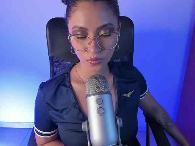 PaulinaBelush webcam