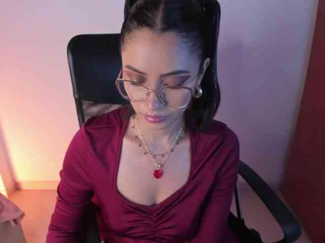 PaulinaBelush webcam