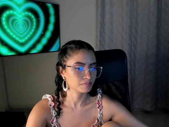 PaulinaBelush webcam