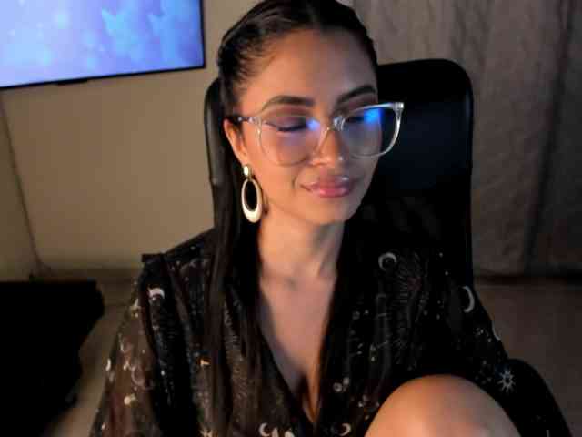 PaulinaBelush webcam