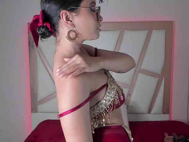 PaulinaBelush Live Webcam on BongaCams