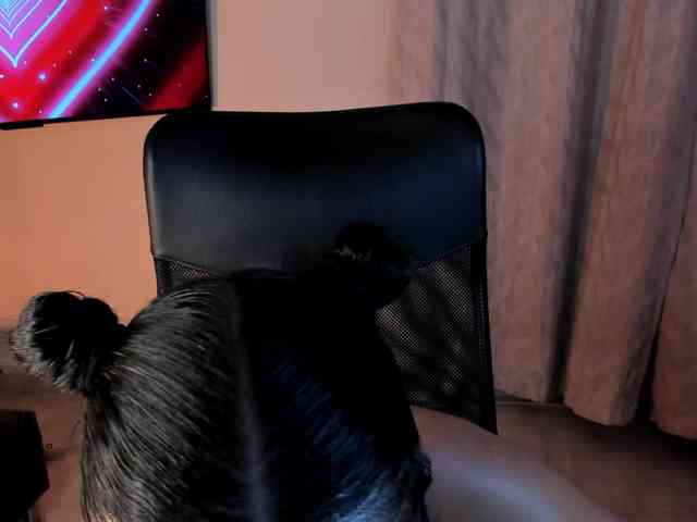 PaulinaBelush webcam