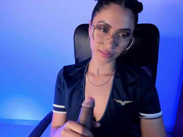 PaulinaBelush webcam