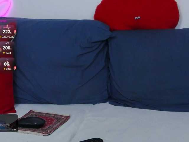 le modèle -Lorik- est en webcam porno dans un show sur le site bongacams, il possède les tags suivants: White/Caucasian,Brunette,Shaved