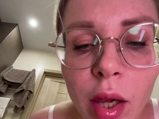 -x777x- Porn Show