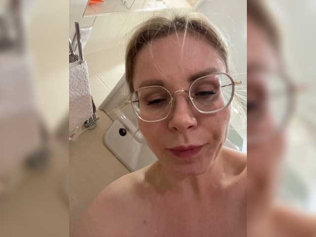 -x777x- live cam on BongaCams
