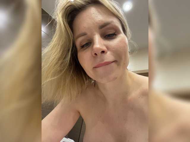 -x777x- live webcam show