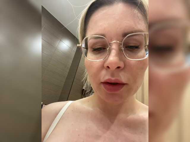 -x777x- live cam on BongaCams