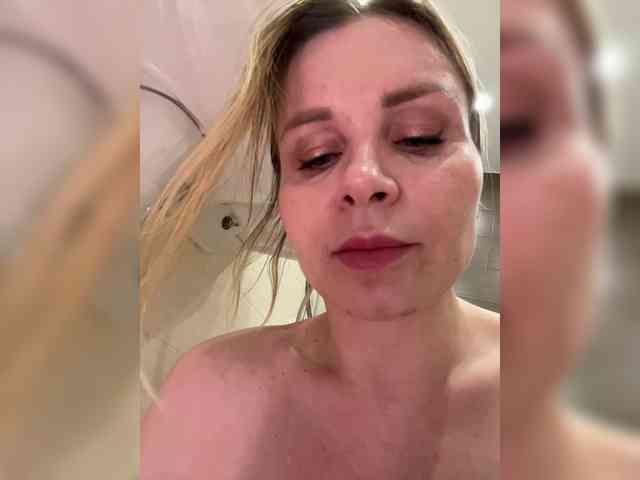 -x777x- Sex Cam Show