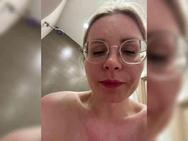 -x777x- Sex Cam Show