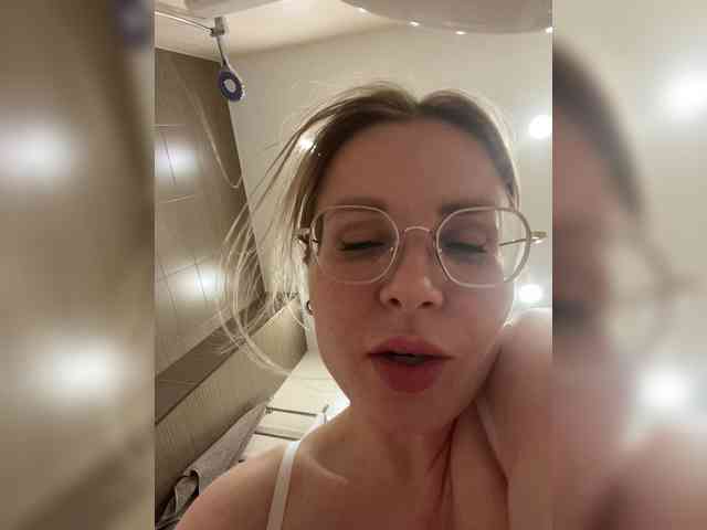 -x777x- Sex Cam Show