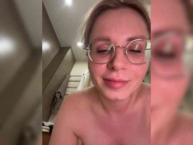 -x777x- Sex Cam Show