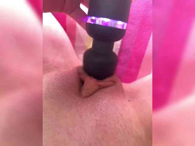 -x777x- webcam