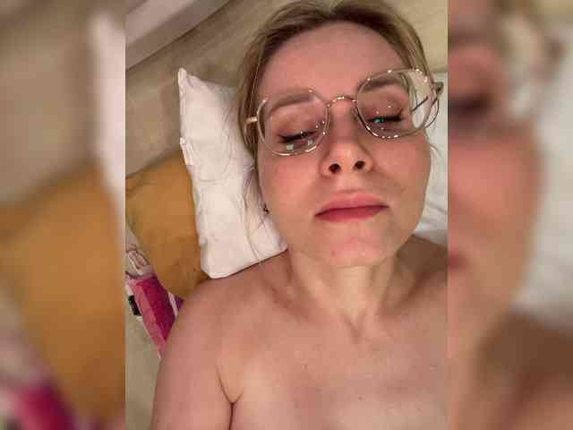 -x777x-'s cam show statistics and live stream