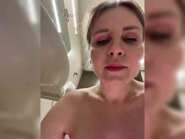 -x777x- Sex Cam Show