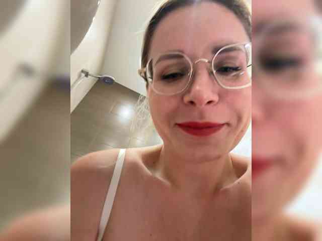 -x777x- Live Webcam on BongaCams