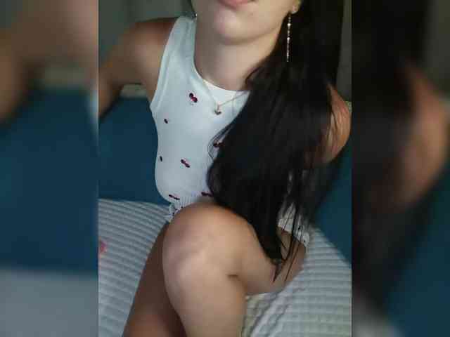 _Kisskiss_ webcam