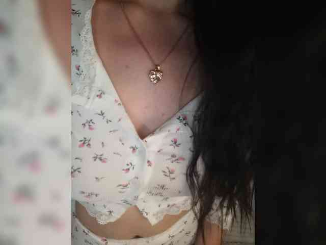 _Kisskiss_ webcam