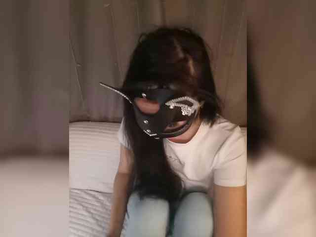 _Kisskiss_ webcam