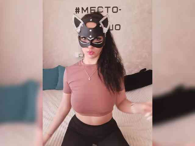 Модель: _Kisskiss_