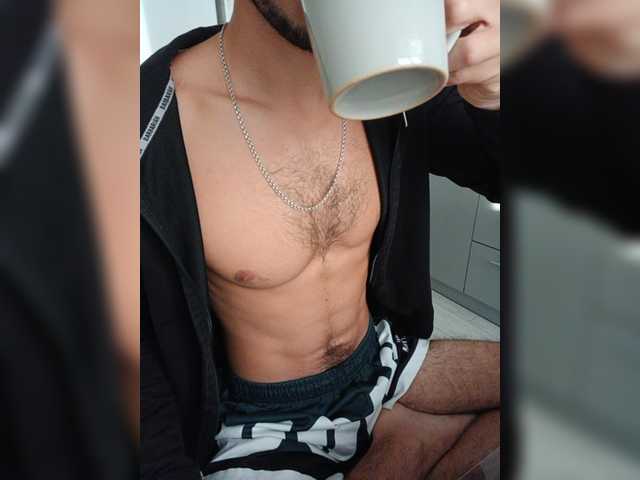 Mandarin4ks — live male cam