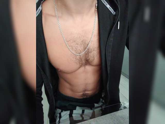 Mandarin4ks — live male cam