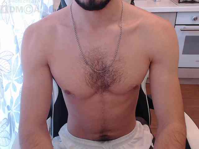 Mandarin4ks Live Webcam on BongaCams
