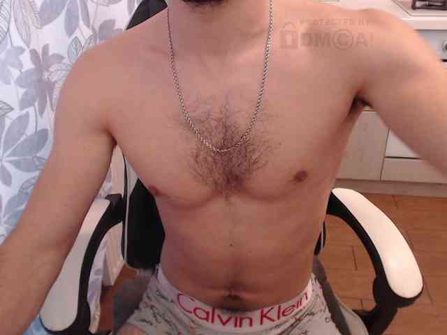 Mandarin4ks Live Webcam on BongaCams