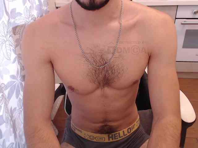 Mandarin4ks Live Webcam on BongaCams