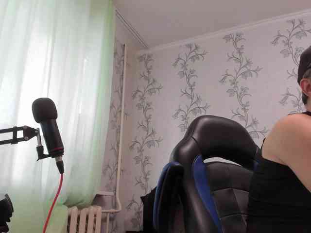 Dzhey_Kvin