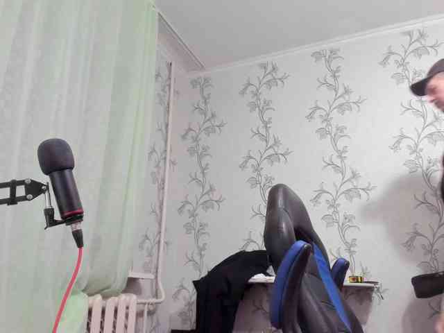 Dzhey_Kvin