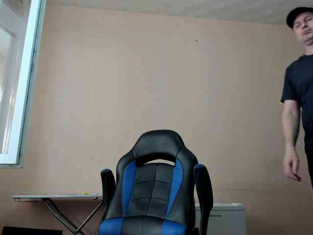 Dzhey_Kvin