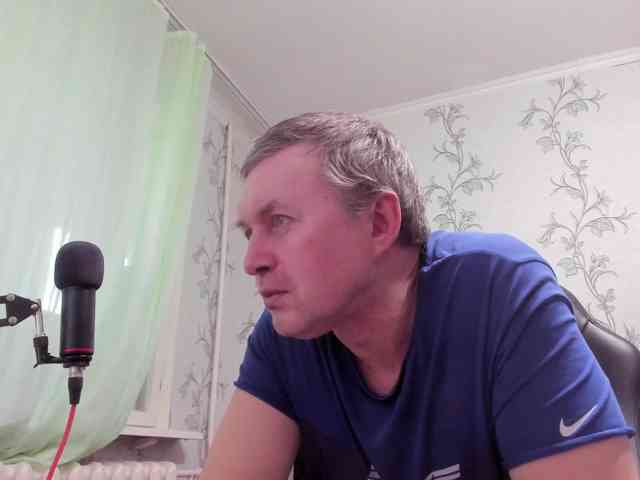 Dzhey_Kvin