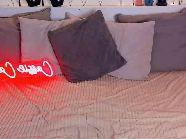 LillianShineX webcam