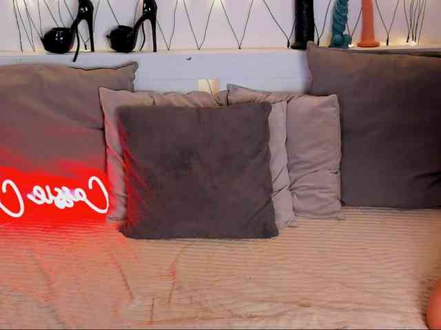 LillianShineX webcam