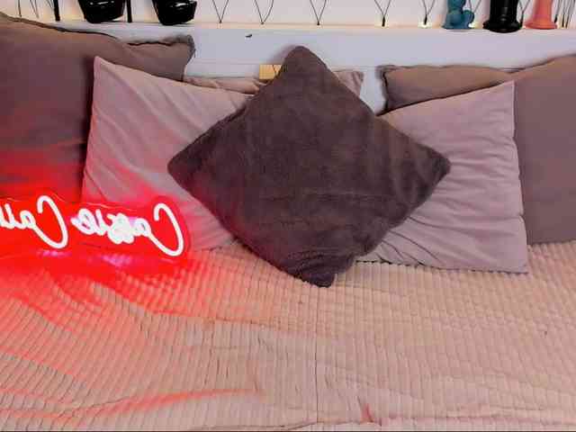 LillianShineX webcam