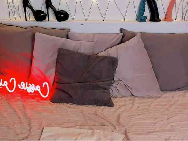 LillianShineX webcam